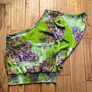 Nikibiki One Shoulder Blouse